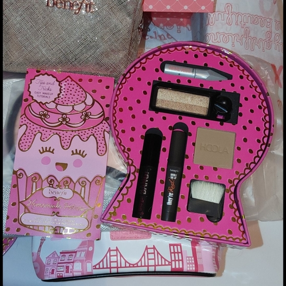 Benefit Bundle💥SOLD💥 - Picture 4 of 6